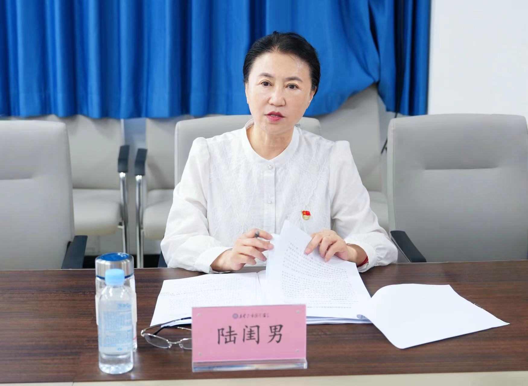 3025e484eb3742ba2e2cfd0218fcf1e