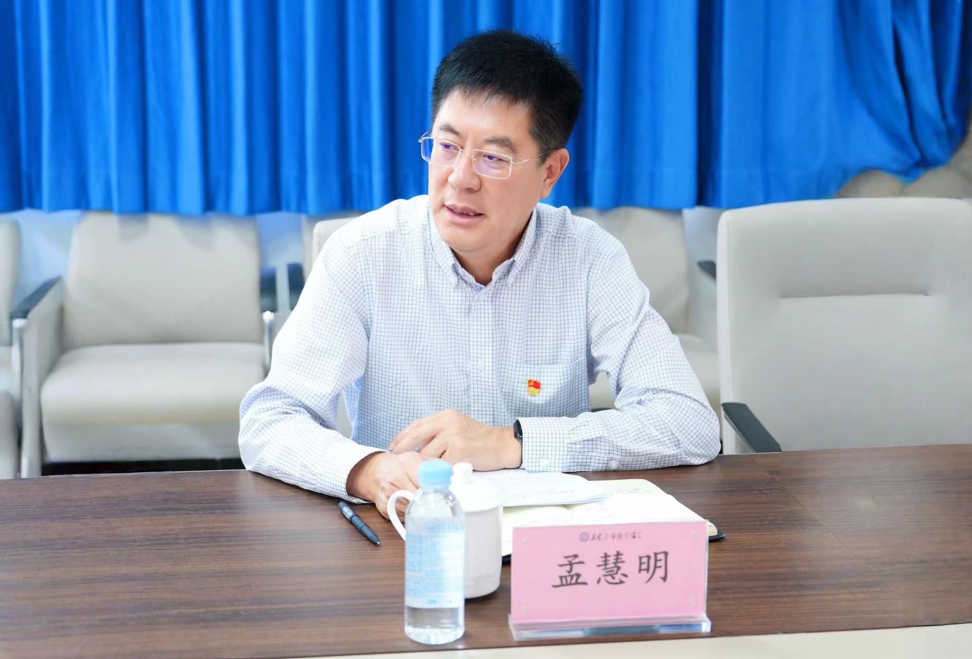 72f8593e519b16ac4def881a868ff1d