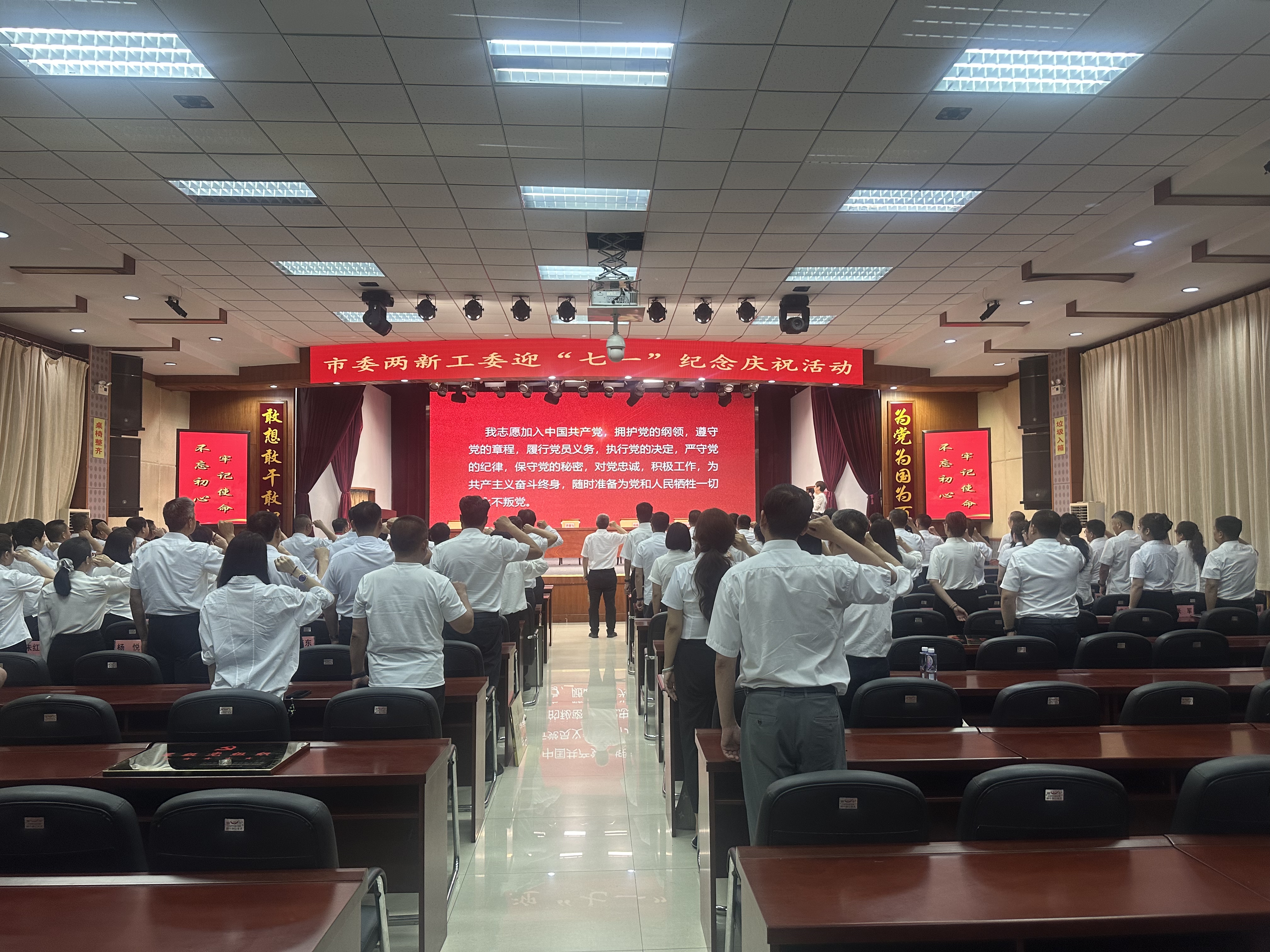 7429654ce7ad400512e4575f66f3f0e