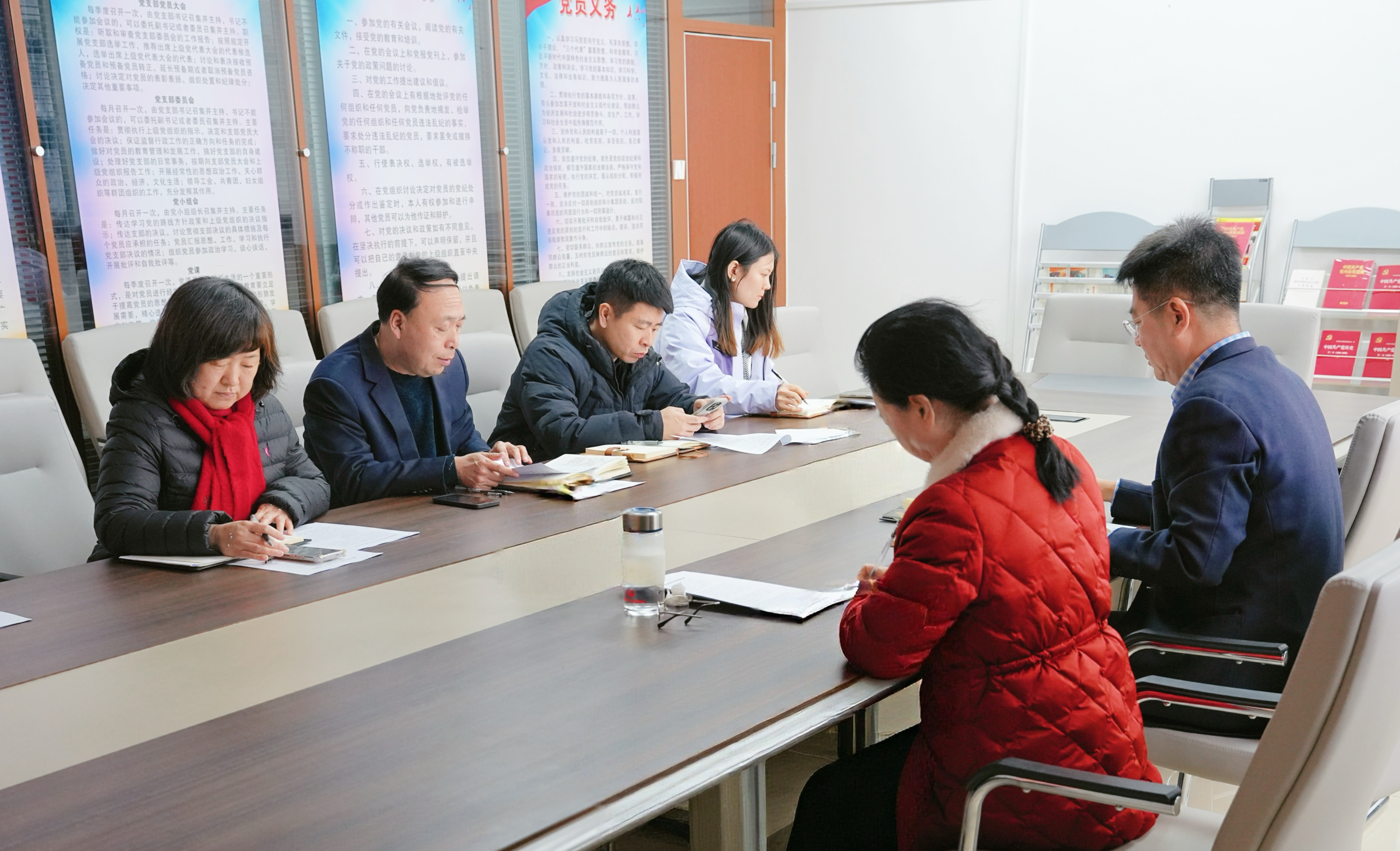 101b9a655a7d476b8eb5aaa154835a46