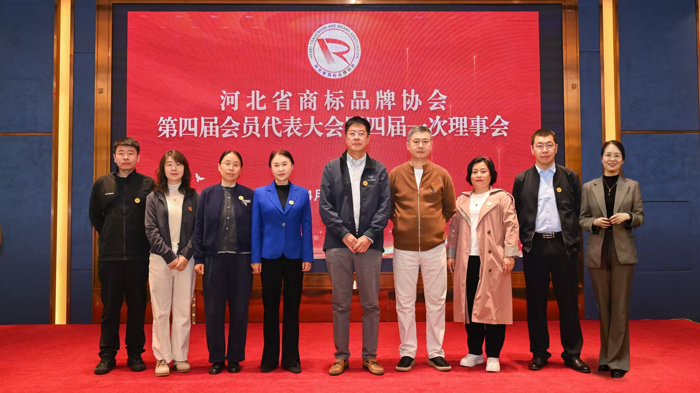 7cbbe4b11265cc8cce9044fc9eac532e