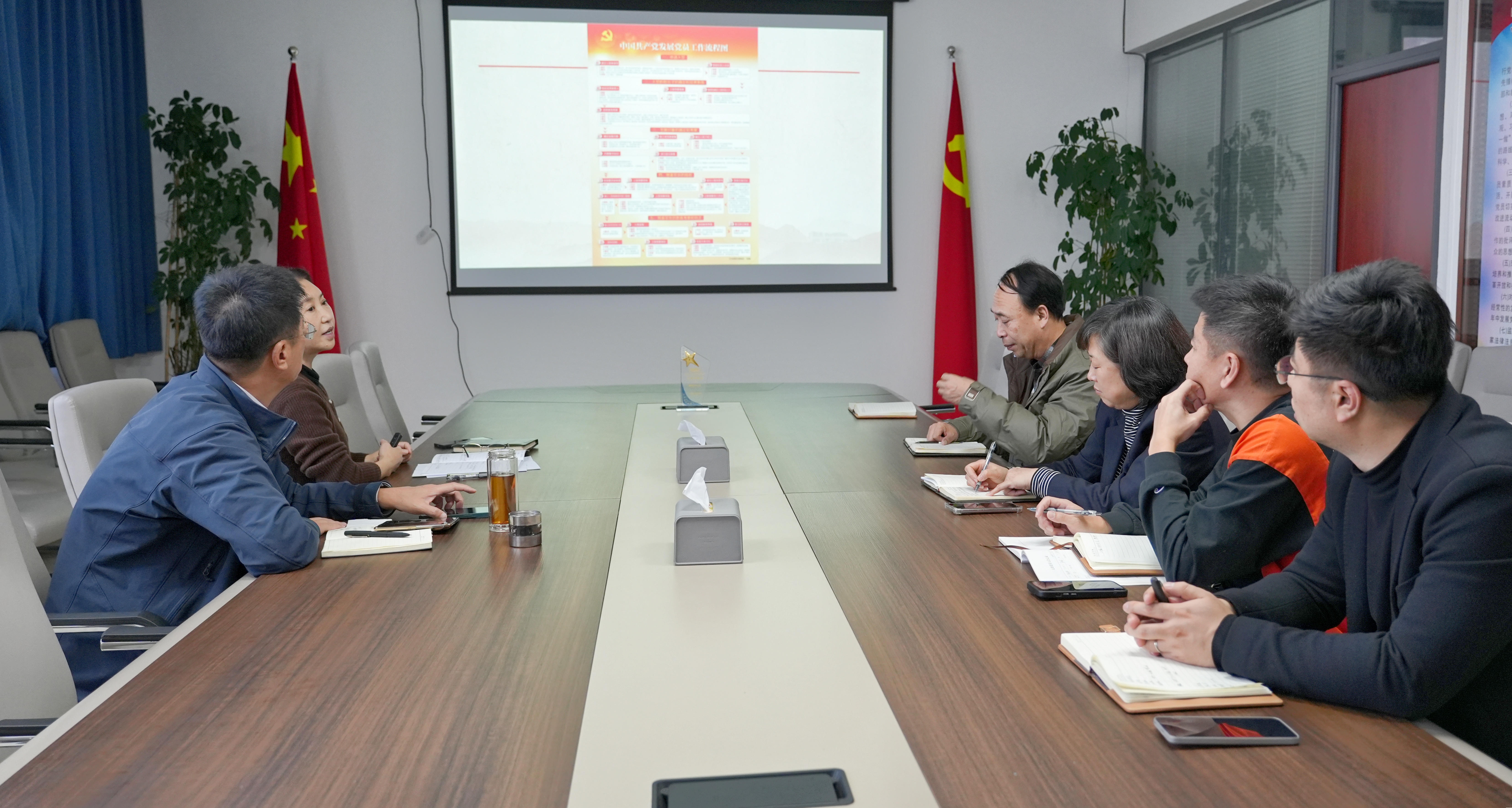 祝贺秦皇岛乾广企业管理集团有限公司入围《信用中国》栏目